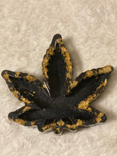 Load image into Gallery viewer, Leaf Tray
