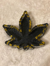 Load image into Gallery viewer, Leaf Tray
